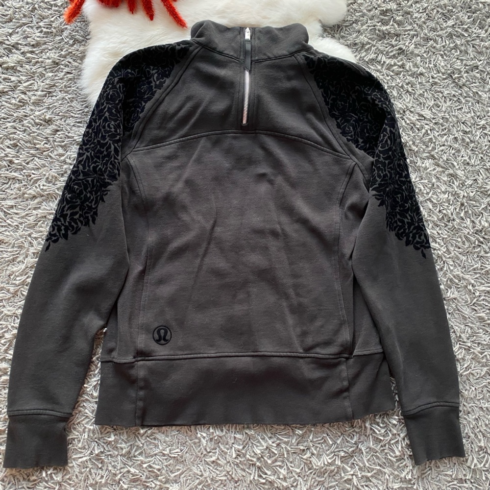 Lululemon Floral Flock Pullover - Picture 6 of 10